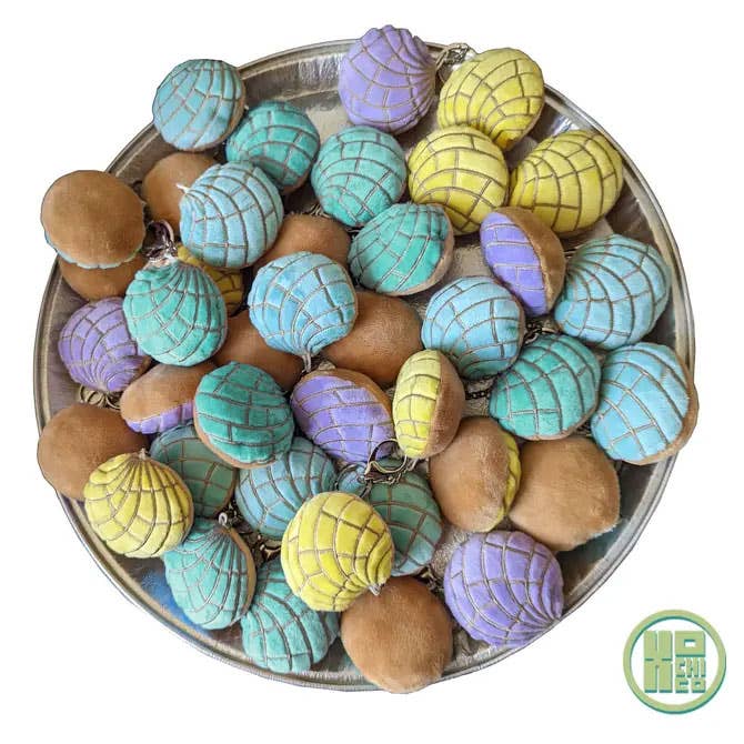 Plush Concha Key Chains, Pastel Colors: Pastel Yellow / Singles